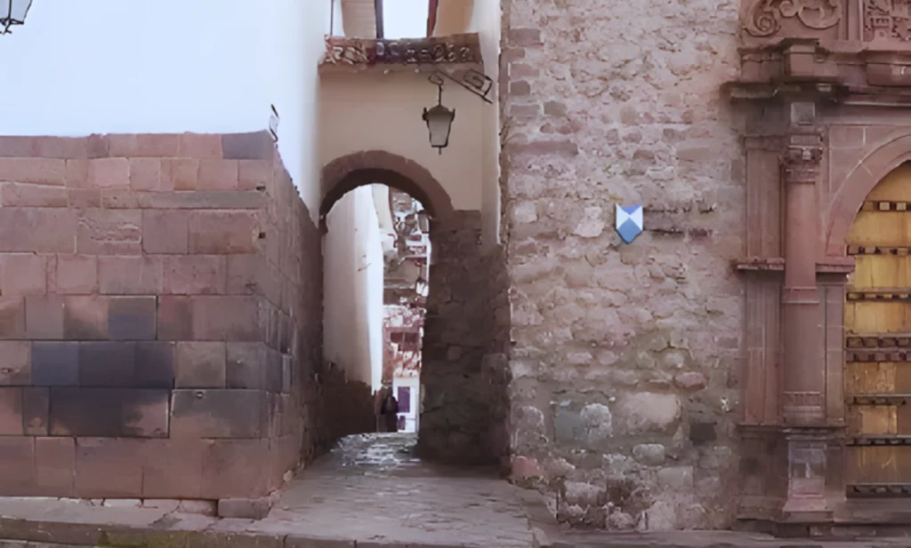 Siete Culebras Street